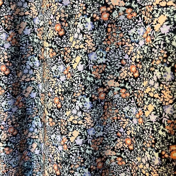 Flower blouse for work - Picture 2 of 3